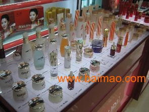 北京亞克力加工廠 化妝品展架與家居用品的創(chuàng)新設計與專業(yè)制造